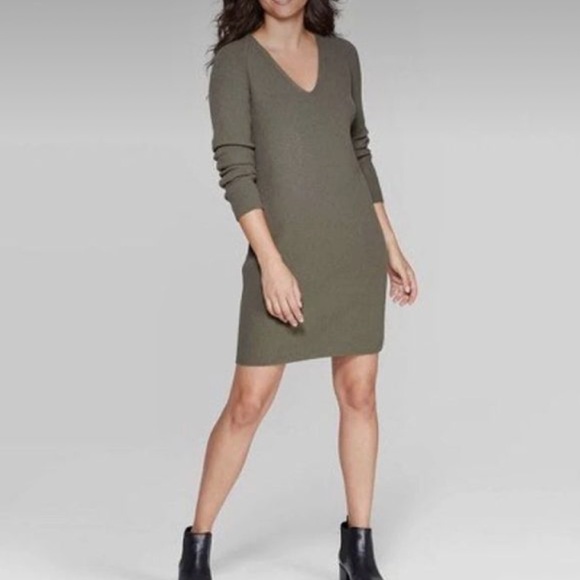 a new day Dresses & Skirts - A new day womens brown v neck sweater dress
